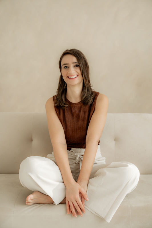 Dein Coach für ganzheitliche Frauengesundheit Dein Coach für ganzheitliche Frauengesundheit